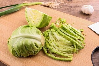 路在脚下梦在远方-美文（路在脚下梦在前方的手抄报）
