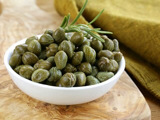 描写花和草的诗句（关于花和草的诗句）