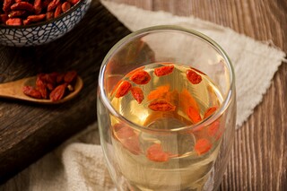 教师转正的申请书（教师转正申请书怎么写试用期转正申请）