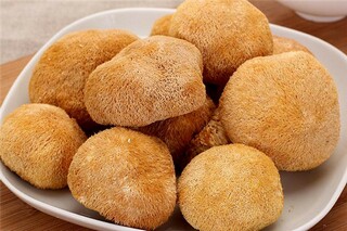 描写中国山水风光的古诗词_形容中国山水的诗