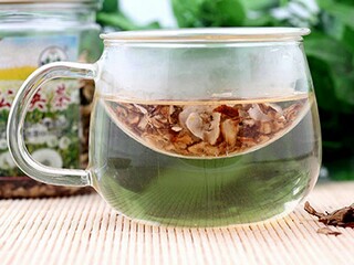 黑板作文300字（关于黑板的作文350字左右）