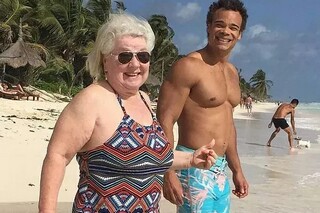 家庭教育讲座活动方案（开展家庭教育讲座）